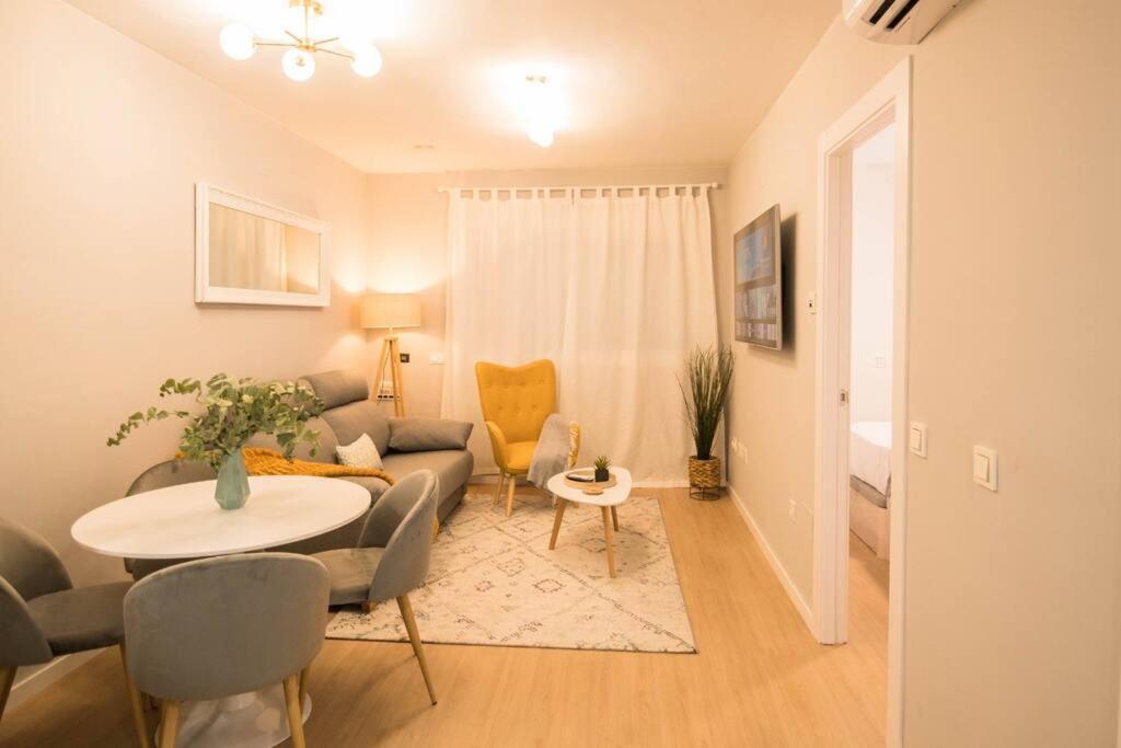 Luxury & Cosy City Center-Wifi マラガ エクステリア 写真