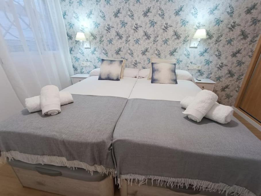 Luxury & Cosy City Center-Wifi マラガ エクステリア 写真