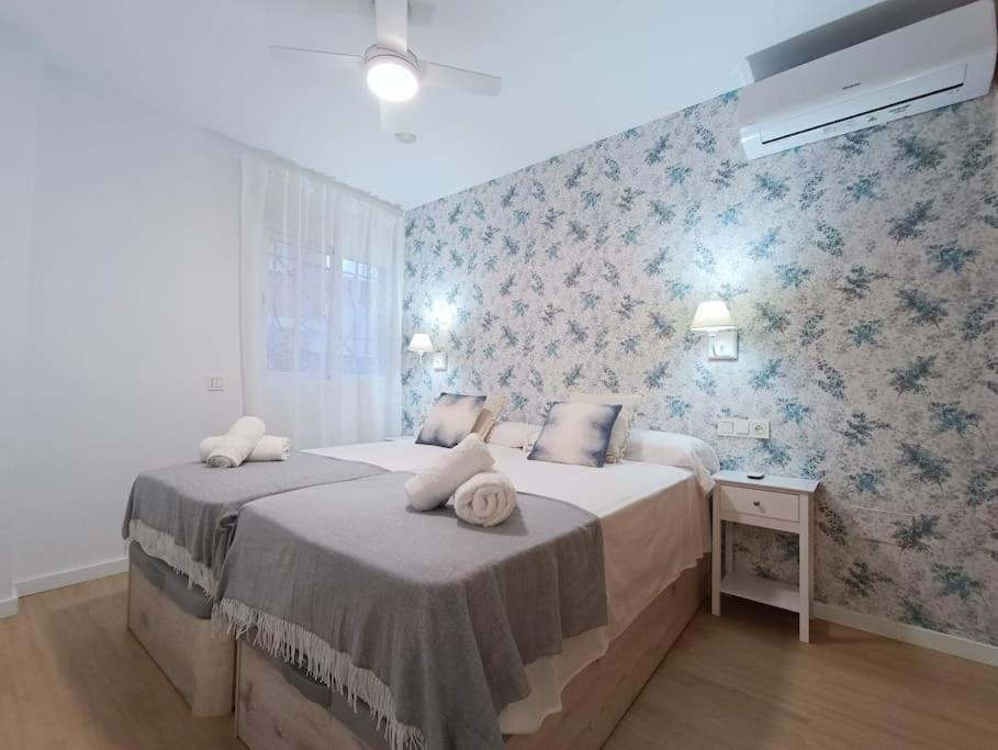 Luxury & Cosy City Center-Wifi マラガ エクステリア 写真