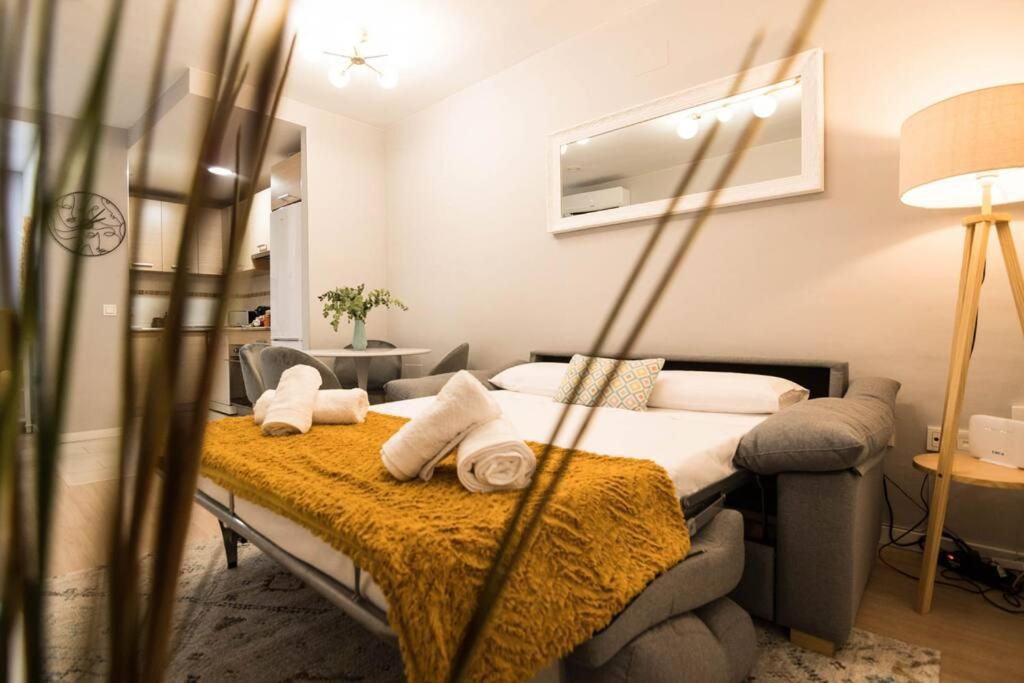 Luxury & Cosy City Center-Wifi マラガ エクステリア 写真