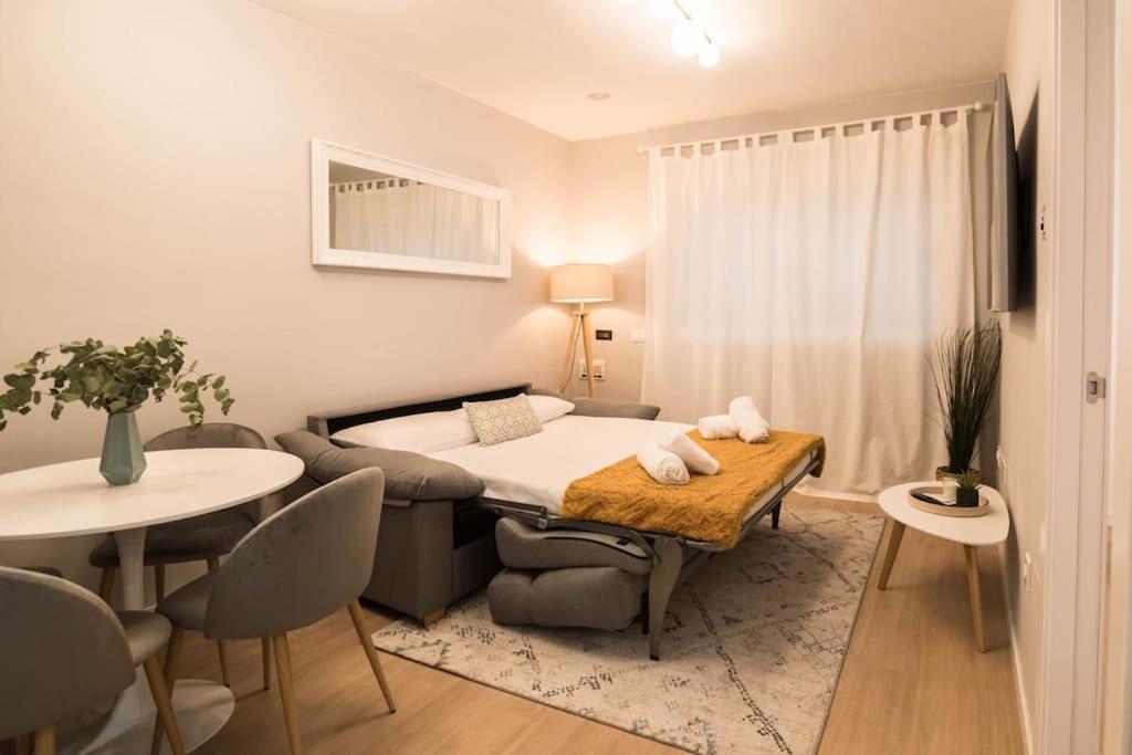 Luxury & Cosy City Center-Wifi マラガ エクステリア 写真