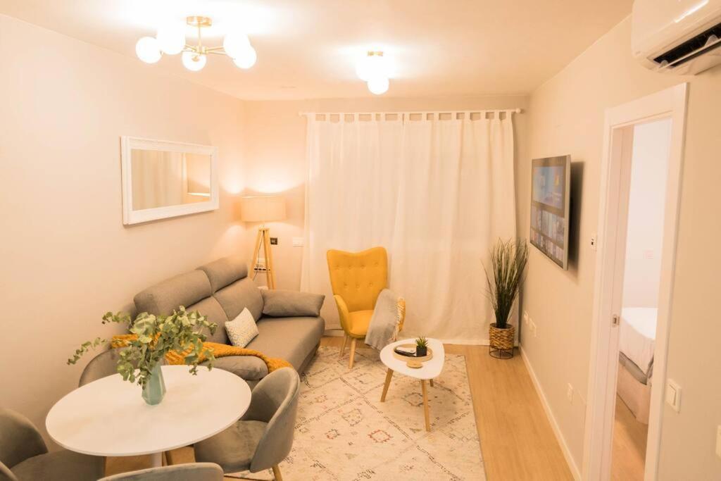 Luxury & Cosy City Center-Wifi マラガ エクステリア 写真